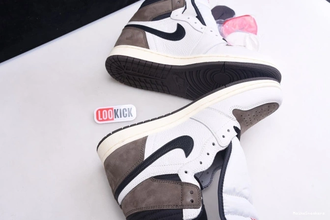 MaikeSneakers HIGH SP 'TRAVIS 1 2.0 TS - SCOTT' AIR JORDAN CD4487-100 OG 0710
